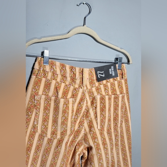 NWT BDG Mom High Rise Pants | Size 27 | Ditsy Corduroy | Urban Outfitters - Picture 7 of 13
